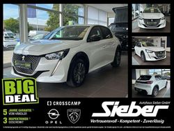Lack weiss perlglänzend/typ au Gebraucht 2022 Peugeot e-208 Allure Kleinwagen | 16.990 € (Fairer Preis)