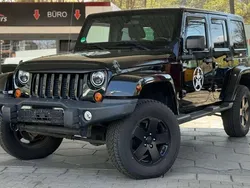 Schwarz Gebraucht 2011 Jeep Wrangler Unlimited SUV | 23.950 € (Etwas zu teuer)