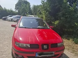 Rot Gebraucht 2000 Seat Leon Kleinwagen | 700 € (Superpreis)