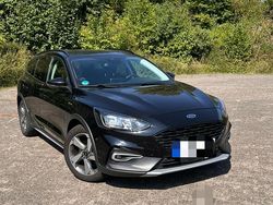 Schwarz Gebraucht 2019 Ford Focus Active Kombi | 15.300 € (Fairer Preis)