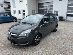 Grau Gebraucht 2014 Opel Meriva Selection Van / Kleinbus | 5.990 € (Guter Preis)