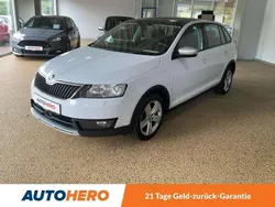 Bila moon/moon white Gebraucht 2015 Skoda Rapid ScoutLine Limousine | 11.750 € (Etwas zu teuer)