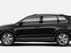 Blackmagic perleffekt Neu 2025 Skoda Karoq Selection SUV | 32.771 € (Guter Preis)