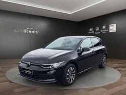 Deep black perleffekt Gebraucht 2022 VW Golf VIII Active Limousine | 22.888 € (Fairer Preis)