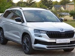 Brilliantsilber Gebraucht 2024 Skoda Karoq SportLine SUV | 32.980 € (Etwas zu teuer)