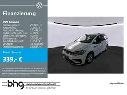 Pure white Gebraucht 2021 VW Touran Comfortline Van / Kleinbus | 29.860 € (Etwas zu teuer)