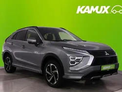 Silber / grau Gebraucht 2023 Mitsubishi Eclipse Cross SUV | 21.000 € (Guter Preis)