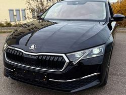 Schwarz Gebraucht 2025 Skoda Octavia Tour Kombi | 31.890 € (Fairer Preis)