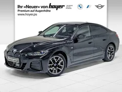 Saphirschwarz Gebraucht 2022 BMW i4 M Sport Limousine | 44.290 € (Fairer Preis)