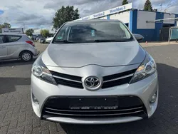 Silber Gebraucht 2019 Toyota Verso Executive Van / Kleinbus | 13.700 € (Superpreis)