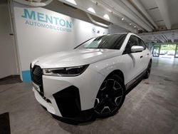 Weiß Gebraucht 2023 BMW iX Sport Line SUV | 42.890 € (Superpreis)