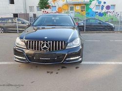 Schwarz Gebraucht 2011 Mercedes C250 Coupé | 11.000 € (Fairer Preis)