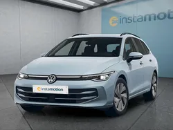 Blau Neu 2025 VW Golf VIII Kombi | 33.349 € (Guter Preis)