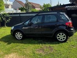 Schwarz Gebraucht 2008 Fiat Sedici SUV | 2.450 € (Fairer Preis)