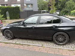 Gebraucht 2017 BMW 318 Sport Line Limousine | 15.000 €