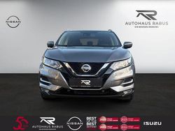Dark grey metallic (metallic) Gebraucht 2021 Nissan Qashqai Zama SUV | 19.690 € (Fairer Preis)
