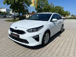 Weiß Gebraucht 2019 Kia Ceed Sportswagon Spirit Kombi | 12.690 € (Guter Preis)