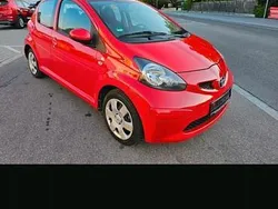 Rot Gebraucht 2006 Toyota Aygo Kleinwagen | 3.600 € (Fairer Preis)