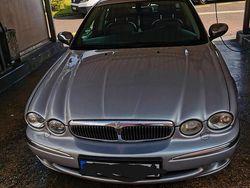 Silber Gebraucht 2003 Jaguar X-type Limousine | 1.000 € (Superpreis)