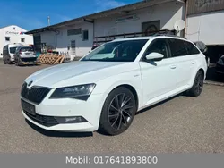 Weiß Gebraucht 2015 Skoda Superb LAURIN & KLEMENT Kombi | 8.990 € (Teuer)
