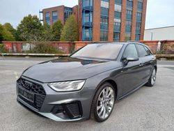 Grau Gebraucht 2022 Audi A4 Competition Kombi | 28.980 € (Guter Preis)