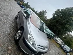 Grau Gebraucht 2004 Peugeot 307 Kleinwagen | 2.850 €