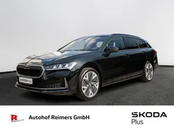 Onyxschwarz metallic Gebraucht 2024 Skoda Superb Selection Kombi | 34.990 € (Teuer)