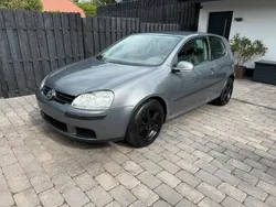 Grau Gebraucht 2005 VW Golf V Limousine | 1.999 € (Fairer Preis)