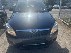 Blau Gebraucht 2015 Skoda Roomster Plus Edition Kombi | 3.450 € (Superpreis)