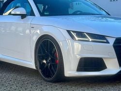 Weiß Gebraucht 2016 Audi TT Roadster S-Line Cabrio | 21.600 € (Fairer Preis)