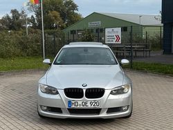 Silber Gebraucht 2008 BMW 320 M Performance Coupé | 8.499 €