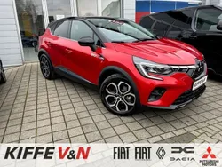 Aurorarot / schwarz Gebraucht 2023 Mitsubishi ASX Top SUV | 30.490 € (Fairer Preis)