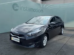 Schwarz Gebraucht 2024 Kia Ceed Vision Limousine | 23.740 € (Superpreis)