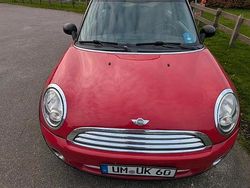 Rot Gebraucht 2007 Mini Cooper Kleinwagen | 1.025 € (Superpreis)