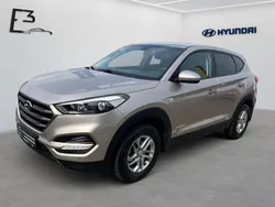 Beige Gebraucht 2016 Hyundai Tucson Classic SUV | 14.990 € (Fairer Preis)