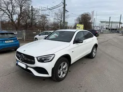 Weiß Gebraucht 2021 Mercedes GLC300e AMG line SUV | 40.499 € (Fairer Preis)