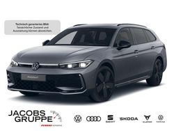 Grau Gebraucht 2025 VW Passat Style Kombi | 45.870 € (Fairer Preis)