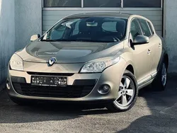 Grau Gebraucht 2010 Renault Mégane III Limousine | 4.490 € (Fairer Preis)