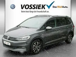 Grau metallic Gebraucht 2020 VW Touran United Van / Kleinbus | 30.380 € (Etwas zu teuer)