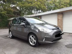 Grau Gebraucht 2016 Ford B-MAX Individual Van / Kleinbus | 10.450 € (Fairer Preis)