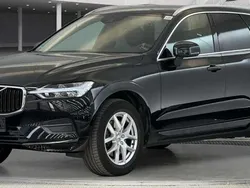 Onyx black (schwarz) Gebraucht 2020 Volvo XC60 Momentum SUV | 29.860 € (Guter Preis)
