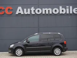 Schwarz Gebraucht 2013 VW Touran Highline Van / Kleinbus | 8.980 € (Etwas zu teuer)