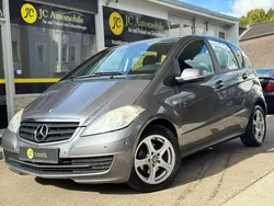Gebraucht 2011 Mercedes A180 Elegance Limousine | 5.490 € (Fairer Preis)