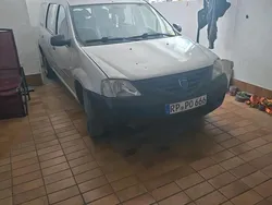Silber Gebraucht 2009 Dacia Logan Limousine | 1.300 € (Superpreis)