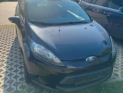 Schwarz Gebraucht 2009 Ford Fiesta Kleinwagen | 1.499 €