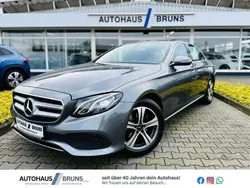 Selenitgraumetallic (metallic) Gebraucht 2018 Mercedes E220 Avantgarde Limousine | 25.550 € (Etwas zu teuer)