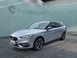 Grau Gebraucht 2024 Seat Leon ST FR Kombi | 29.749 € (Fairer Preis)