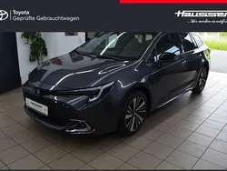 Grau Neu 2025 Toyota Corolla Kombi | 36.940 €