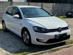 Weiß Gebraucht 2015 VW Golf VII GTE Limousine | 8.290 € (Guter Preis)