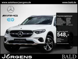 Polarweiß Gebraucht 2024 Mercedes GLC300e Avantgarde SUV | 57.840 € (Superpreis)